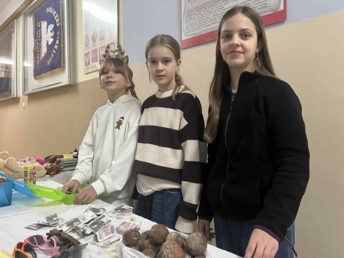 3575a5d3-211a-4b8c-8740-97467ec5af03